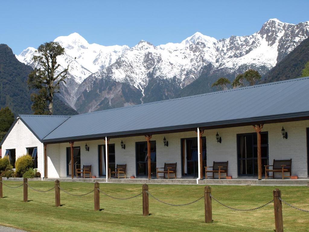 Mt Cook View Motel - Fox Glacier Exterior photo