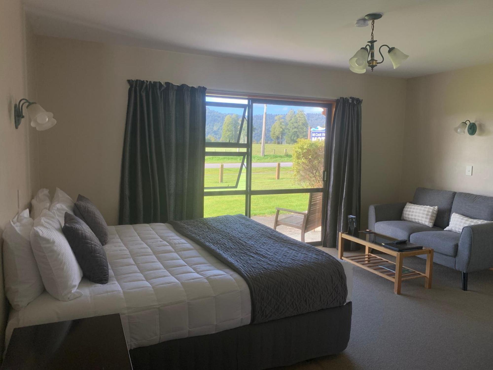 Mt Cook View Motel - Fox Glacier Exterior photo