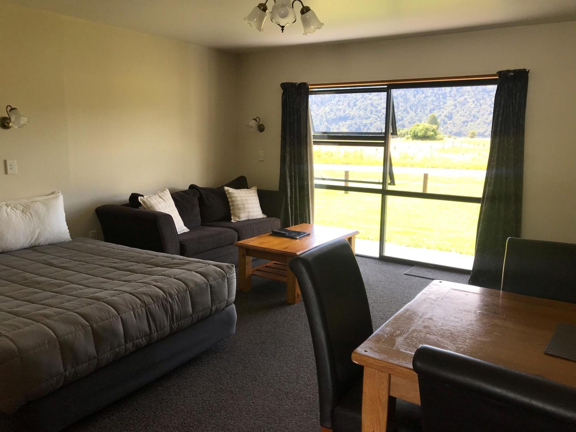 Mt Cook View Motel - Fox Glacier Exterior photo